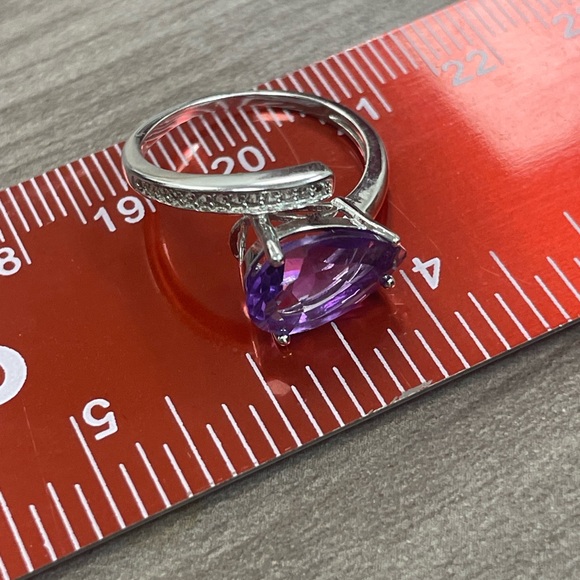 Unheated, purple pear amethyst and white topaz sterling silver ring. Size 6. - Picture 9 of 9